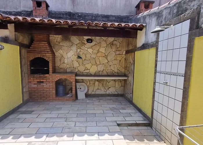 Casa Na Frente Da Praia Grande